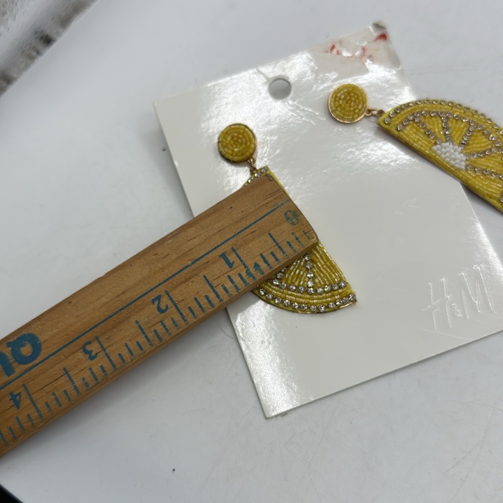 NWT H&M Yellow Beaded Lemon Earrings Jewelry Summer Fruit Cute Festive - Picture 5 of 5